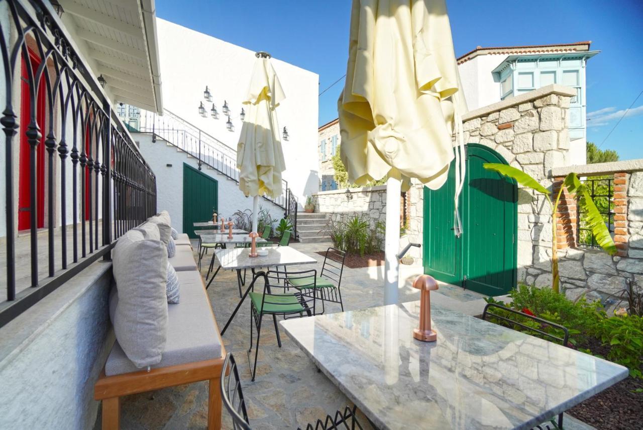 Pom Alacati Boutique Otel Кешме Экстерьер фото